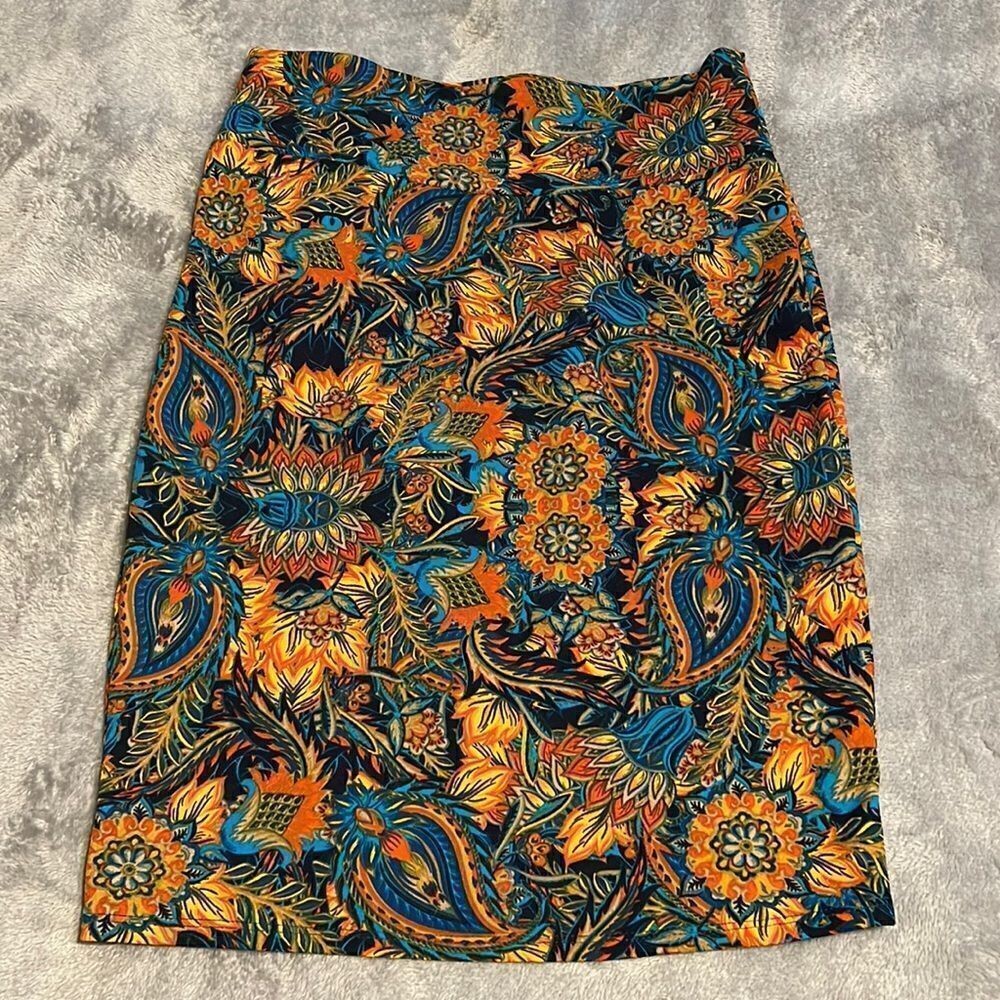 LulaRoe skirt. Medium